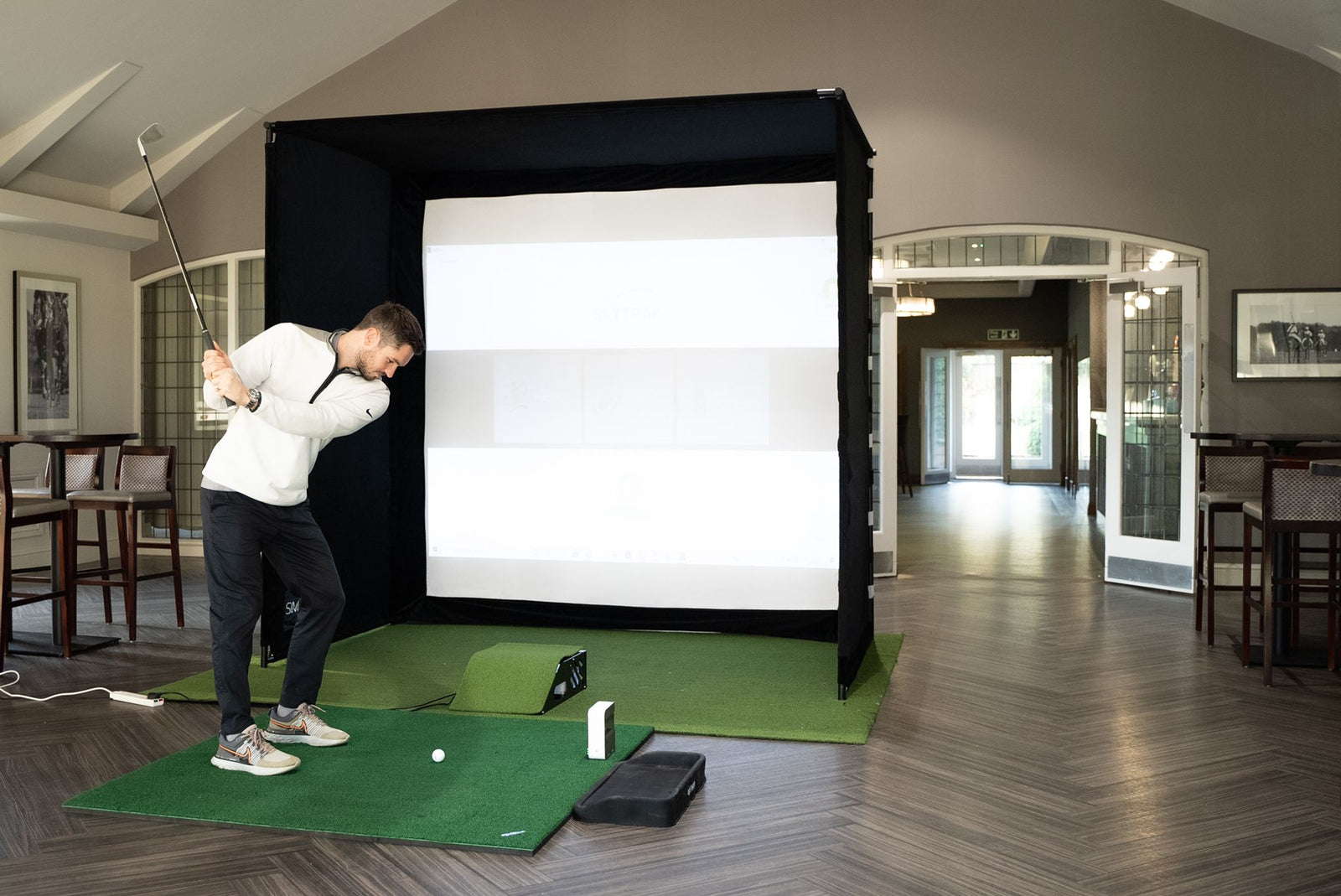 The Future of Home Golf: Why Golf Simulators Are Changing the Game